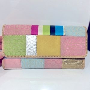 Multicolor/Multifabric Wallet with Suede and Canvas